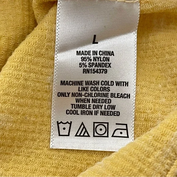 Aeropostale and Bozzolo Ribbed Cropped Top Bundle Size M - Picture 7 of 16